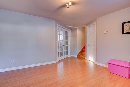 Salle familiale - 8275 Rue Du Labour, Mirabel, QC - Indoor