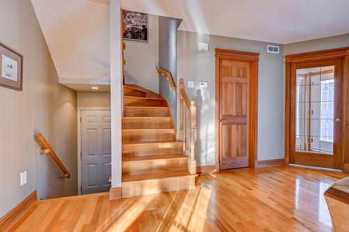 Salon - 8275 Rue Du Labour, Mirabel, QC - Indoor Photo Showing Other Room