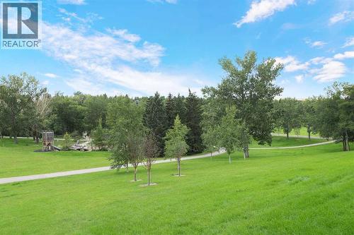664 29 Avenue Nw, Calgary, AB - Outdoor With View