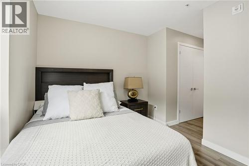 455 Charlton Avenue E Unit# 308, Hamilton, ON - Indoor Photo Showing Bedroom