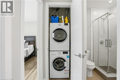 455 Charlton Avenue E Unit# 308, Hamilton, ON - Indoor Photo Showing Laundry Room