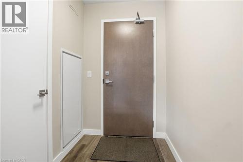 455 Charlton Avenue E Unit# 308, Hamilton, ON - Indoor Photo Showing Other Room