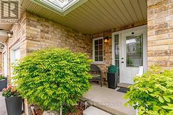 24 - 20 SHACKLETON DRIVE  Guelph (Grange Road), ON N1E 0C5