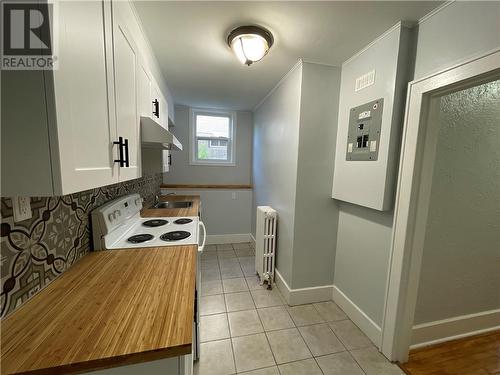 207 Pine, Sudbury, ON - Indoor