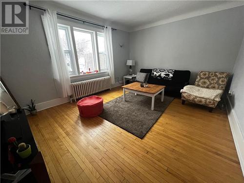 207 Pine, Sudbury, ON - Indoor