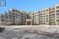 123 - 2075 KING RD ROAD  King, ON L7B 0R6