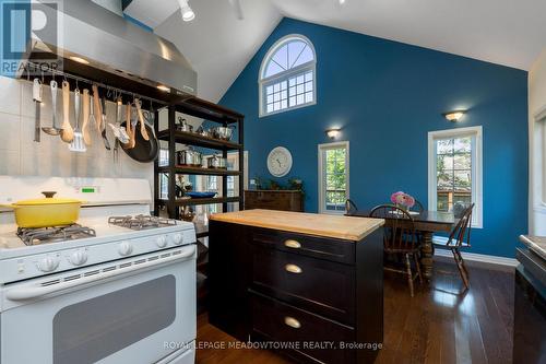1936 Tiny Beaches Road S, Tiny, ON - Indoor Photo Showing Kitchen