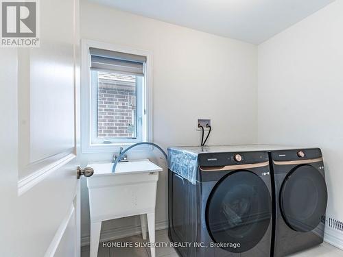177 Limestone Lane, Shelburne, ON - Indoor Photo Showing Laundry Room