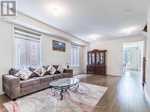 177 Limestone Lane, Shelburne, ON - Indoor Photo Showing Living Room