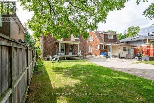 52 Avondale Avenue S, Waterloo, ON - Outdoor With Deck Patio Veranda
