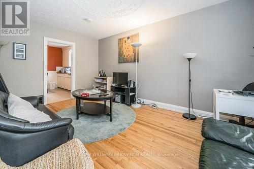 52 Avondale Avenue S, Waterloo, ON - Indoor Photo Showing Other Room