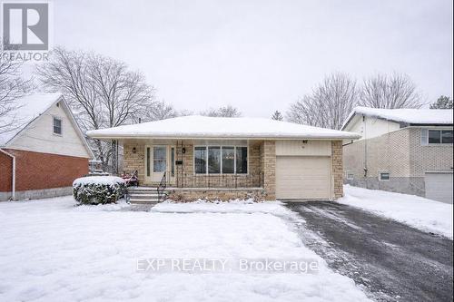 16 APPLEWOOD DRIVE  Belleville (Belleville Ward), ON K8P 4E2