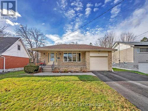 16 APPLEWOOD DRIVE  Belleville (Belleville Ward), ON K8P 4E2