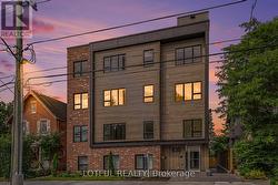 201 - 630 CHURCHILL AVENUE N  Ottawa, ON K1Z 5E8