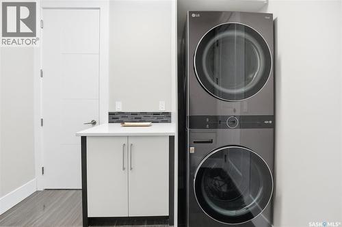 343 Mahabir Court, Saskatoon, SK - Indoor Photo Showing Laundry Room