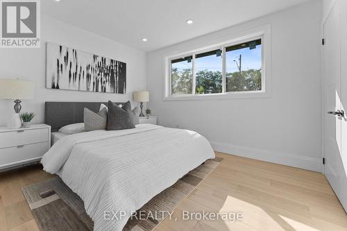 686 Wickens Avenue, Burlington, ON - Indoor Photo Showing Bedroom