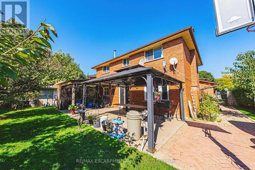 19 Glenhaven Court, Hamilton, ON - Outdoor