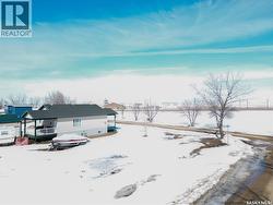 731 Pfeffer AVENUE  Elbow, SK S0H 1J0