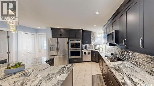 55 Metcalfe Road, Regina, SK - Indoor Photo Showing Kitchen With Stainless Steel Kitchen With Upgraded Kitchen