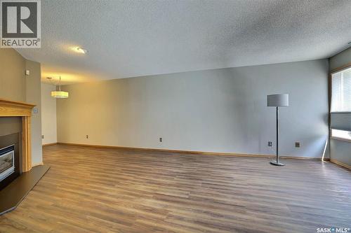 25 2338 Assiniboine Avenue E, Regina, SK - Indoor With Fireplace