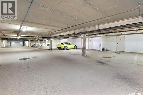 25 2338 Assiniboine Avenue E, Regina, SK - Indoor Photo Showing Garage