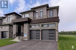 63 ROSANNE CIRCLE Wasaga Beach, ON L9Z 0M8