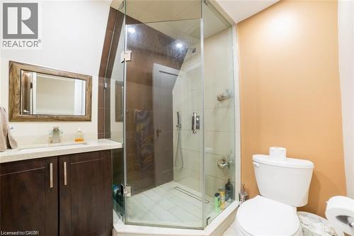 Full bath featuring vanity and a shower stall - 41 Paradise Road S, Hamilton, ON - Indoor Photo Showing Bathroom