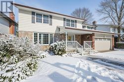 10 CARMINE PLACE  Guelph (Victoria North), ON N1E 3V1