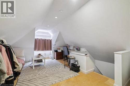 9 Barclay Street, Hamilton, ON - Indoor