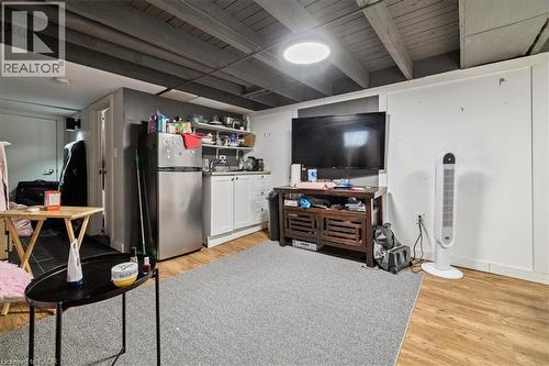 9 Barclay Street, Hamilton, ON - Indoor