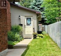 B - 1200 HAMILTON ROAD E  London East (East P), ON N5Y 1A9