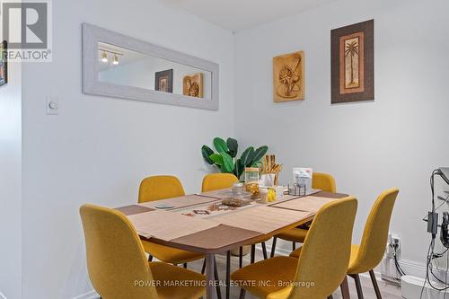 B - 6702 Jeanne D'Arc Boulevard N, Ottawa, ON - Indoor Photo Showing Dining Room