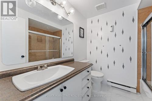 B - 6702 Jeanne D'Arc Boulevard N, Ottawa, ON - Indoor Photo Showing Bathroom