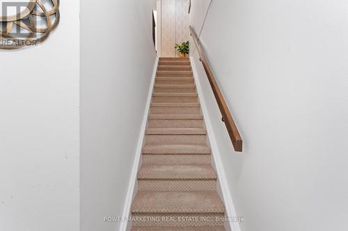 B - 6702 Jeanne D'Arc Boulevard N, Ottawa, ON - Indoor Photo Showing Other Room