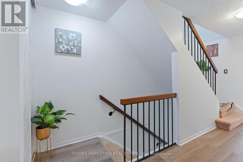 B - 6702 Jeanne D'Arc Boulevard N, Ottawa, ON - Indoor Photo Showing Other Room