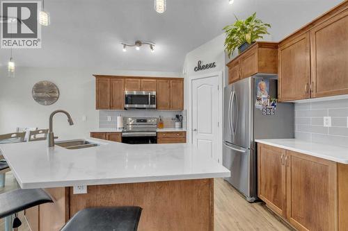 156 Wiley Crescent, Red Deer, AB - Indoor Photo Showing Kitchen With Double Sink