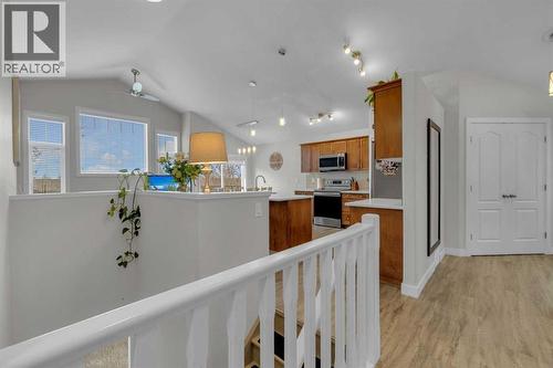 156 Wiley Crescent, Red Deer, AB - Indoor Photo Showing Kitchen