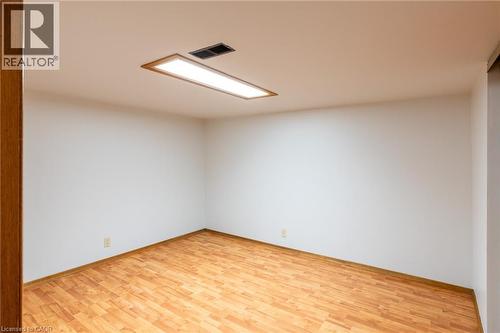 190 Broken Oak Crescent, Kitchener, ON - Indoor Photo Showing Other Room