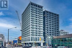 706 - 2020 BATHURST STREET  Toronto, ON M5P 0A6