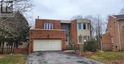 94 GARNIER COURT  Toronto, ON M2M 4C9