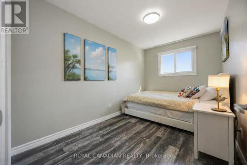 1057 King Street E, Oshawa, ON - Indoor Photo Showing Bedroom
