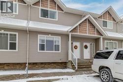 113, 50 Lucky Place  Sylvan Lake, AB T4S 0E3