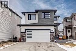 498 Bluebell Lane W  Lethbridge, AB T1J 5S4