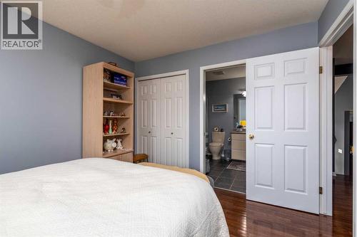 3812 58 Avenue, Lloydminster, AB - Indoor Photo Showing Bedroom