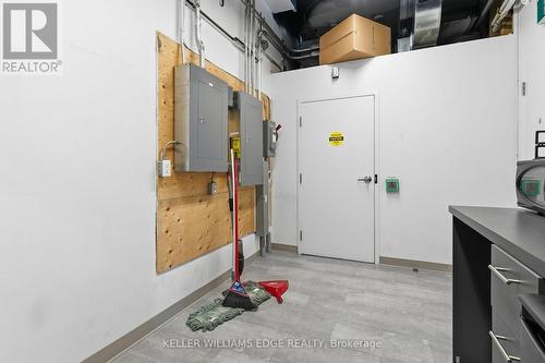 1096 Barton Street E, Hamilton, ON 