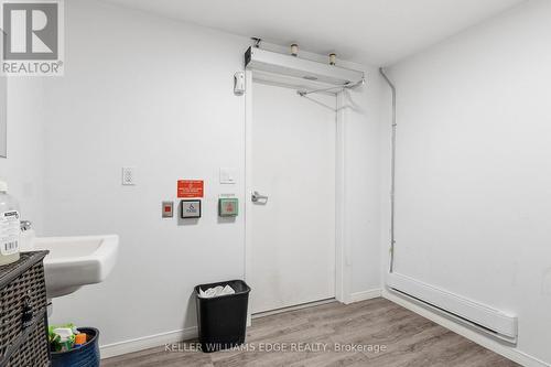 1096 Barton Street E, Hamilton, ON 