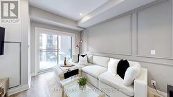 428 - 128 GROVEWOOD COMMON  Oakville, ON L6H 0X3