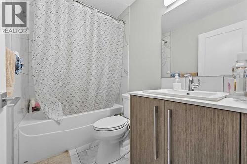 132 Corner Meadows Gate Ne, Calgary, AB - Indoor Photo Showing Bathroom