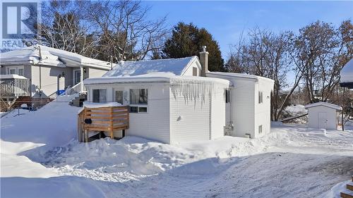 867 Lonsdale Avenue  Greater Sudbury, ON P3B 1K2