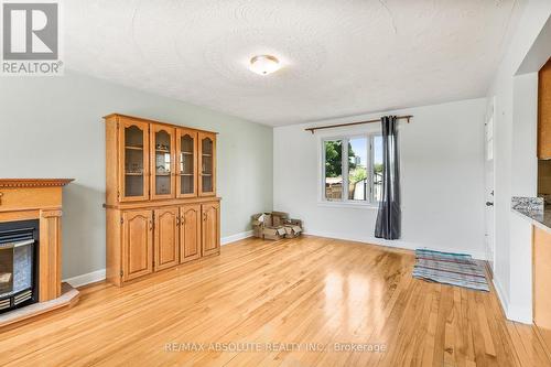 352 Lacasse Avenue, Ottawa, ON - Indoor With Fireplace
